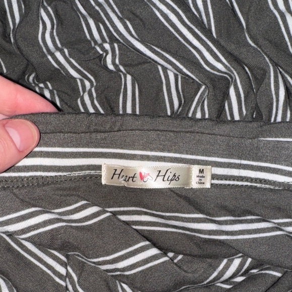 Heart and hips- Striped Strapless romper - size medium (runs small) - Picture 4 of 4